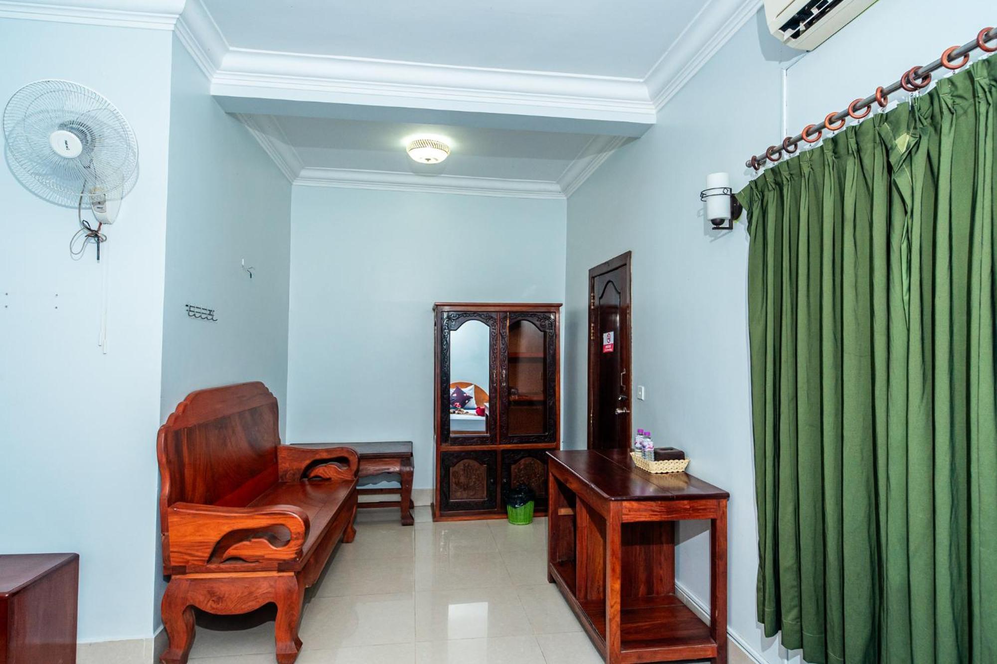 Golden Papaya Guesthouse Siem Reap Exterior photo