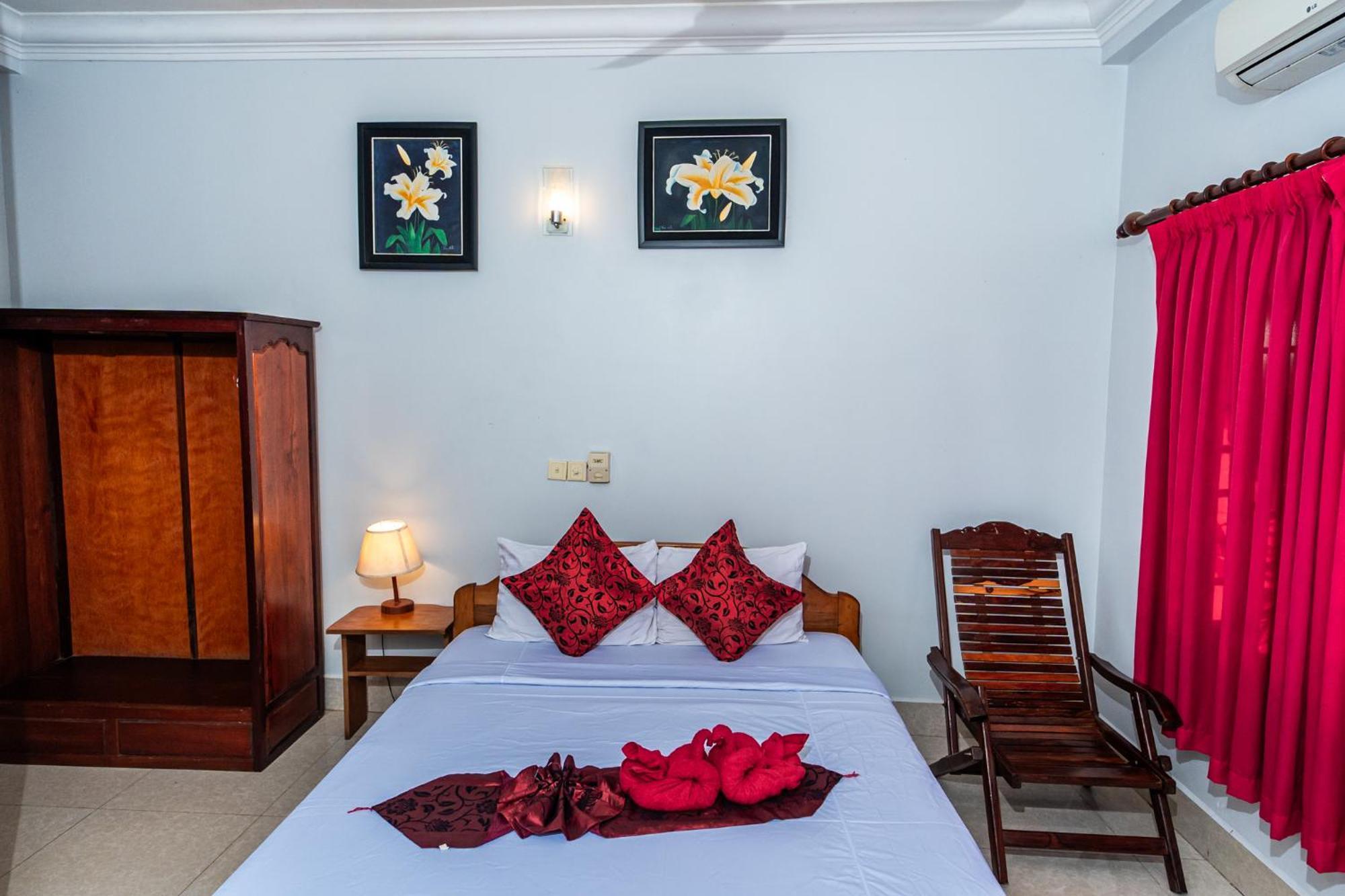 Golden Papaya Guesthouse Siem Reap Exterior photo