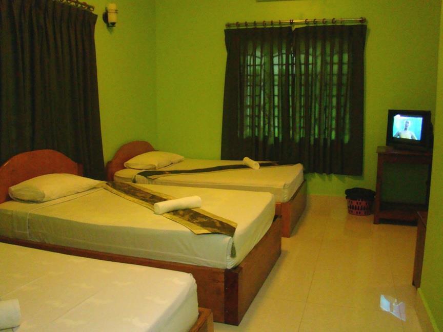 Golden Papaya Guesthouse Siem Reap Exterior photo